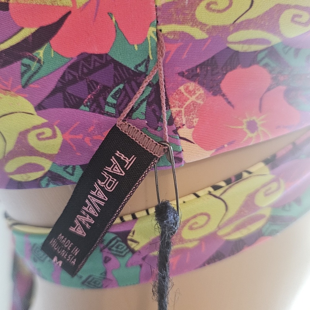 Tropical Reversible Swimsuit Bikini Top Wrap Around Tie Taravana Sz M - Picture 15 of 16